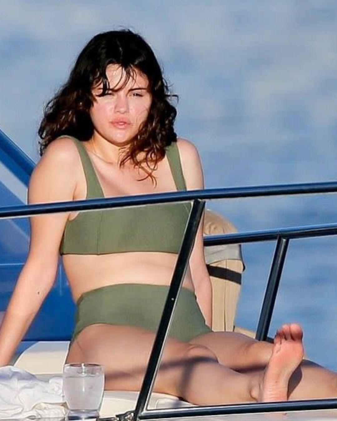 Selena Gomez Bikini Pics